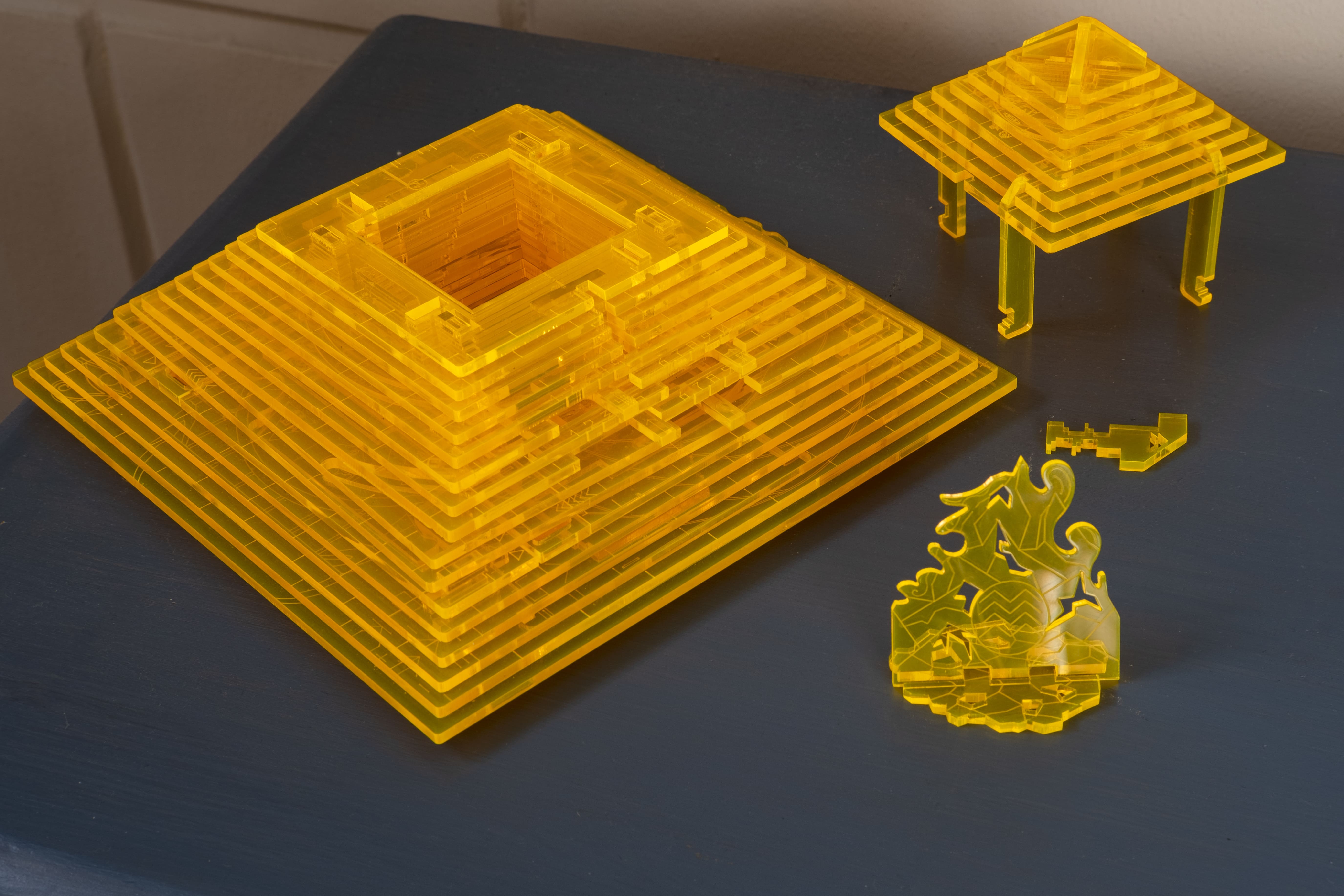 Images and photos of Quest Pyramid Flaming Sand. ESC WELT.