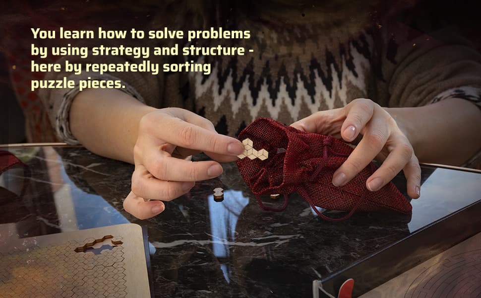 Images and photos of Trio Wooden Jigsaw Puzzles. ESC WELT.